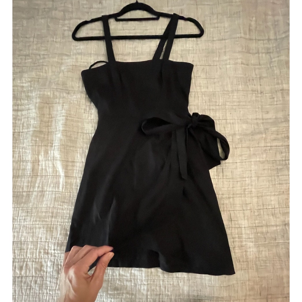 Gianni Bini - Black Tie Wrap Dress - Size 2 - Linen Blend - Smocked Back - Euc — image 3 of 8